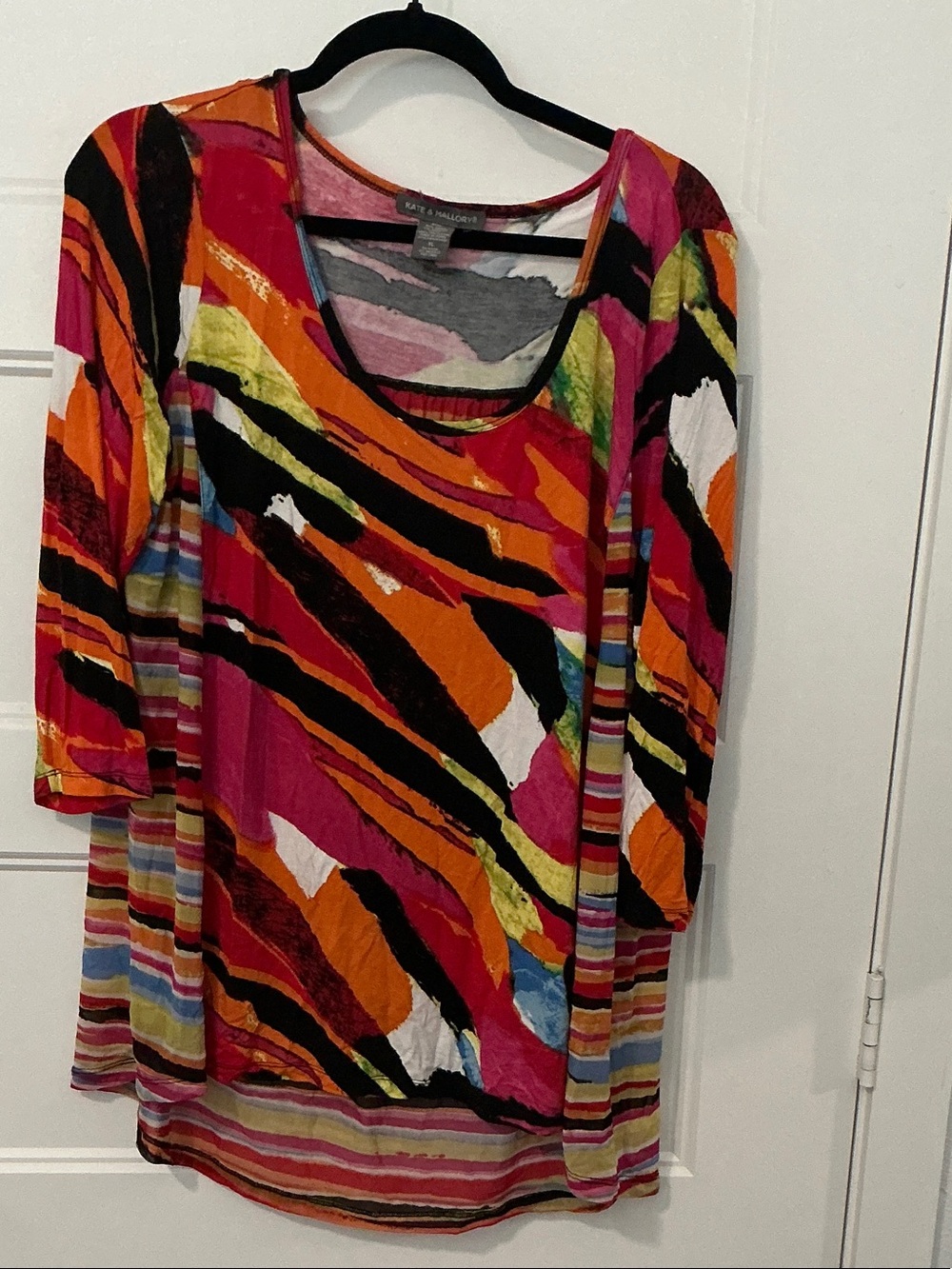 Kate & Mallory Multicolor Abstract Scoop Neck Tunic